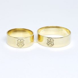 Par de Alianças Ouro 18k Reta 7 mm 12 gramas Escudo